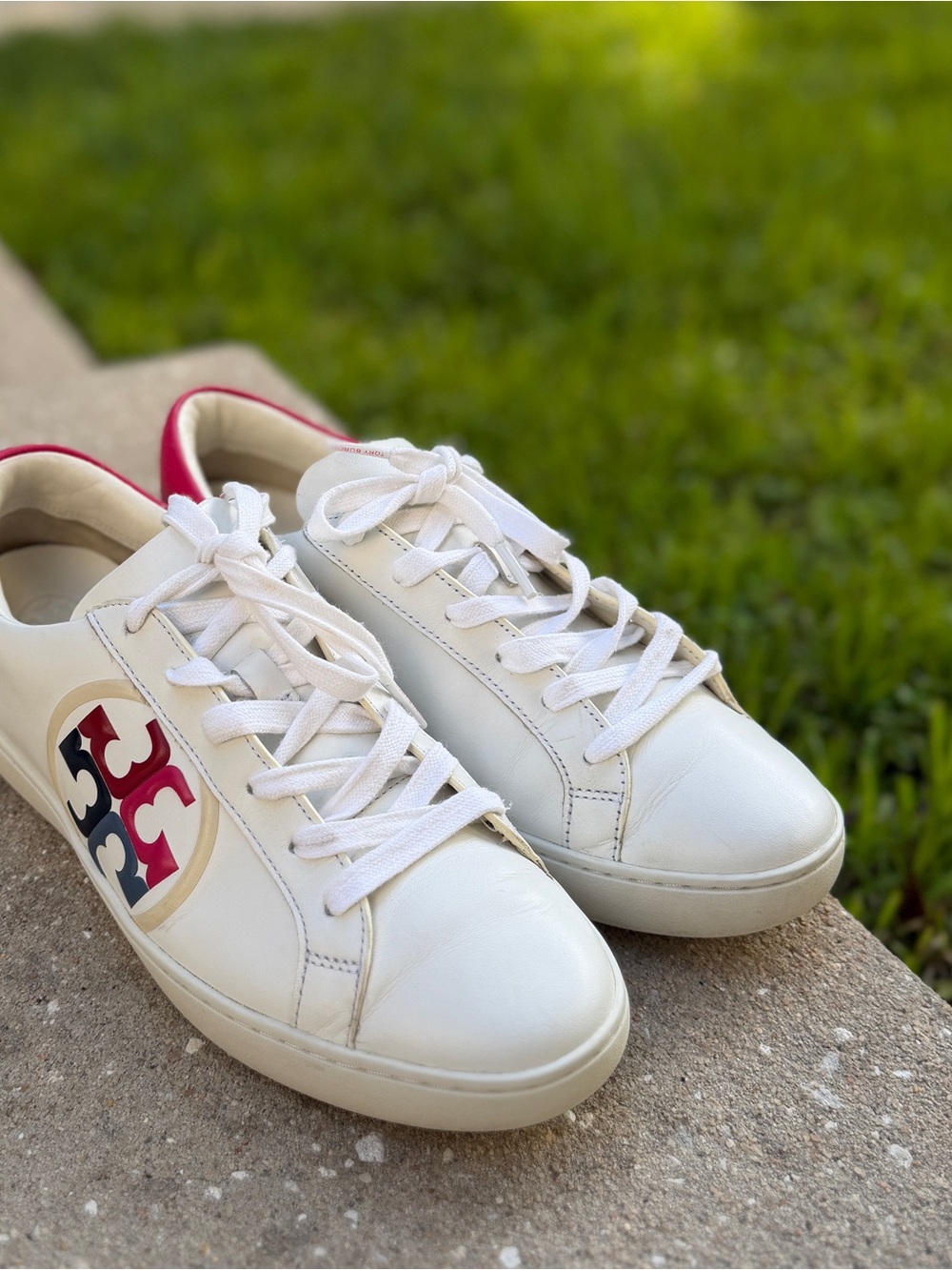 Tory Burch Howell Court Leather Sneaker – White Multi Logo, women’s size9 - Picture 3 of 10